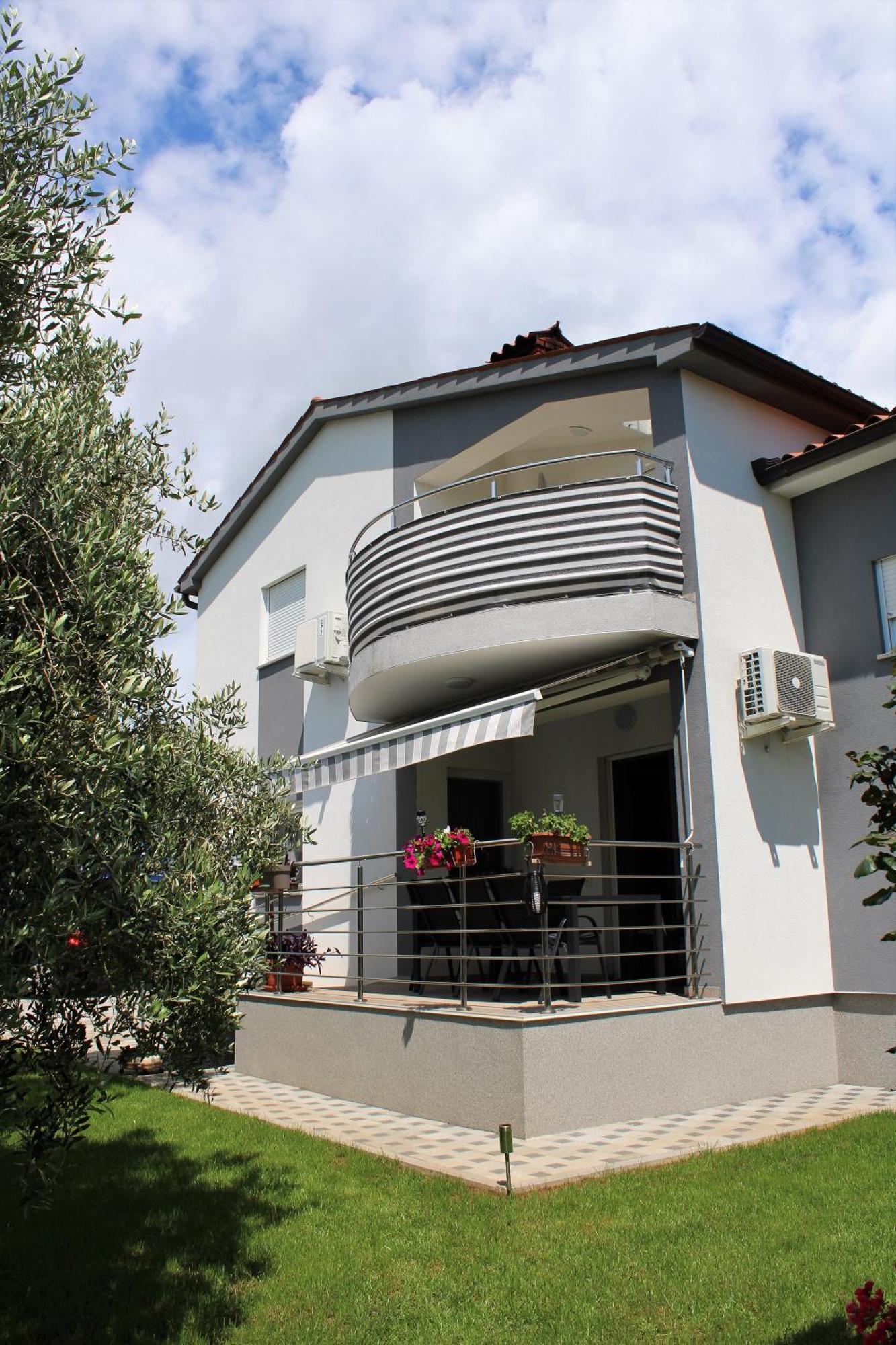 Apartments Nelle Pula Exterior foto